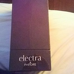 Electra Fortoire facial machine. NEVER OPENED!!